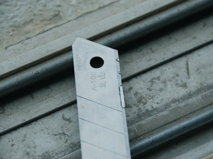 <a href='http://m.huishoufuzhuang.com/product/3.htm' class='text_a'>模具激光焊機</a>精密控制，薄筋無損，無變形