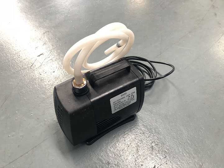 臺式激光切割機/激光雕刻機的水冷系統