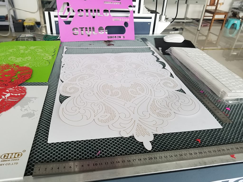 CO2 激光切割 3D 紙工藝品