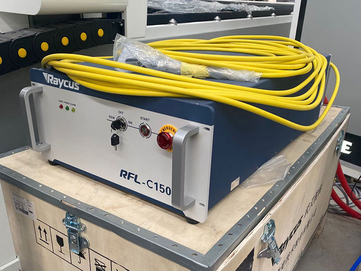 激光金屬切割機Raycus激光源