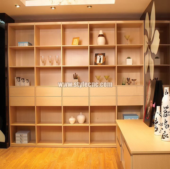 用于櫥柜制造項目的嵌套數(shù)控雕刻機(jī)