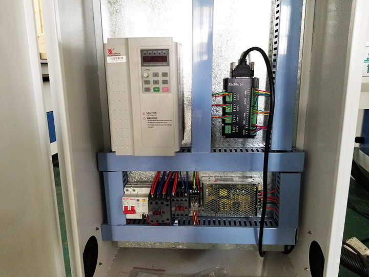 1325數(shù)控雕刻機逆變器