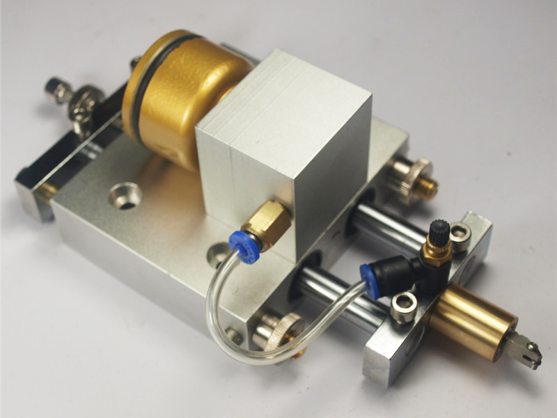 4x8 玻璃切割和雕刻數(shù)控雕刻機(jī)出售