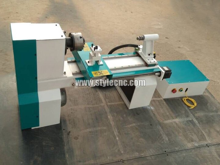 迷你臺(tái)式木工車床，適用于小型木制工藝品和藝術(shù)品