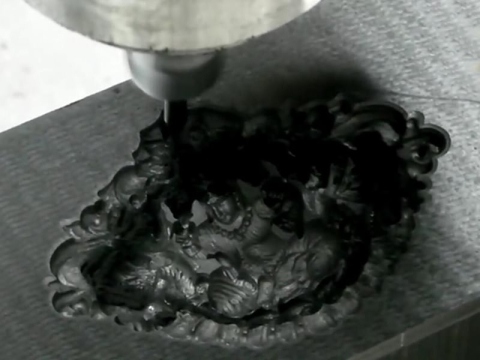 用于工藝品和模具制造的數控金屬雕刻機