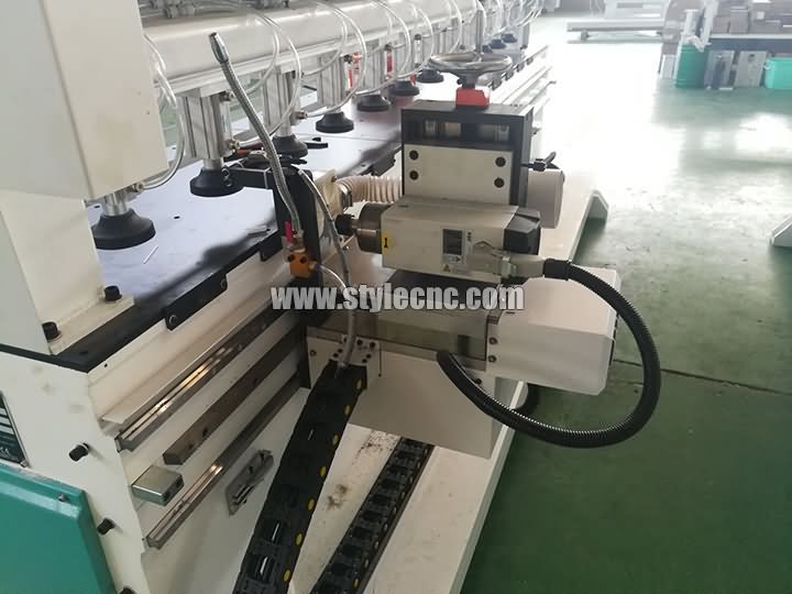 經(jīng)濟型數(shù)控側(cè)孔鉆孔機出售