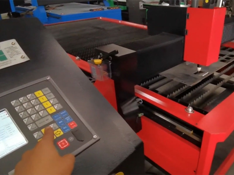 如何使用數控等離子切割機進行金屬板制造？