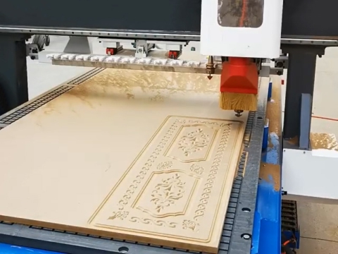 5'x10' 線性自動換刀數控雕刻刻機，用于浮雕