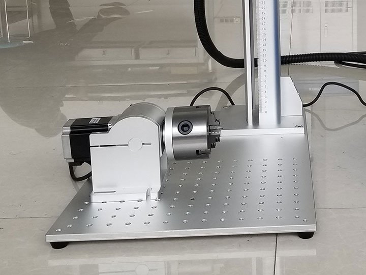 用于旋轉(zhuǎn)彩色標(biāo)記的旋轉(zhuǎn)附件