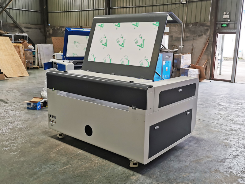 丹麥 STJ1390 帶空氣過(guò)濾器的激光切割機(jī) 丹麥 STJ1390 帶空氣過(guò)濾器的激光切割機(jī)