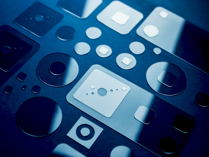 個性化智能手機玻璃切割項目和創意