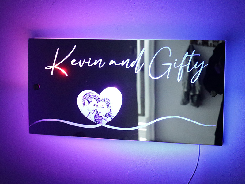 4x8 光纖激光 LED 鏡面蝕刻項(xiàng)目