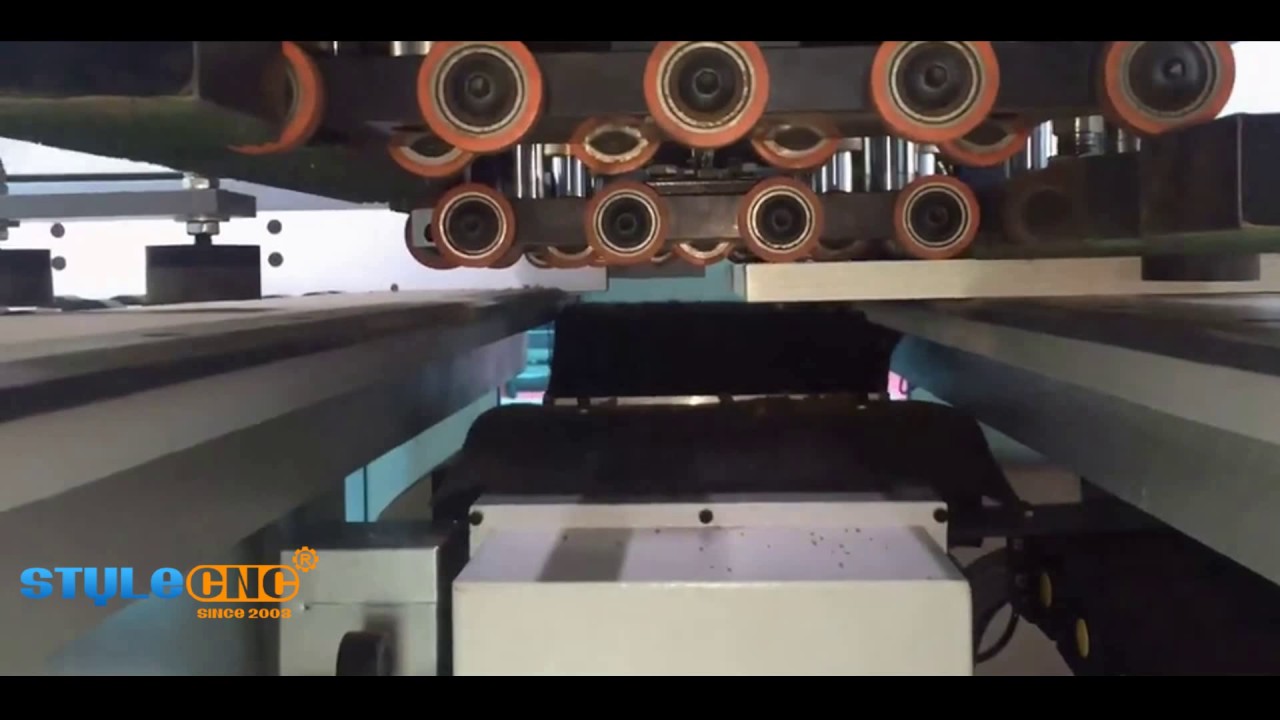 木工自動數控鉆孔開槽機