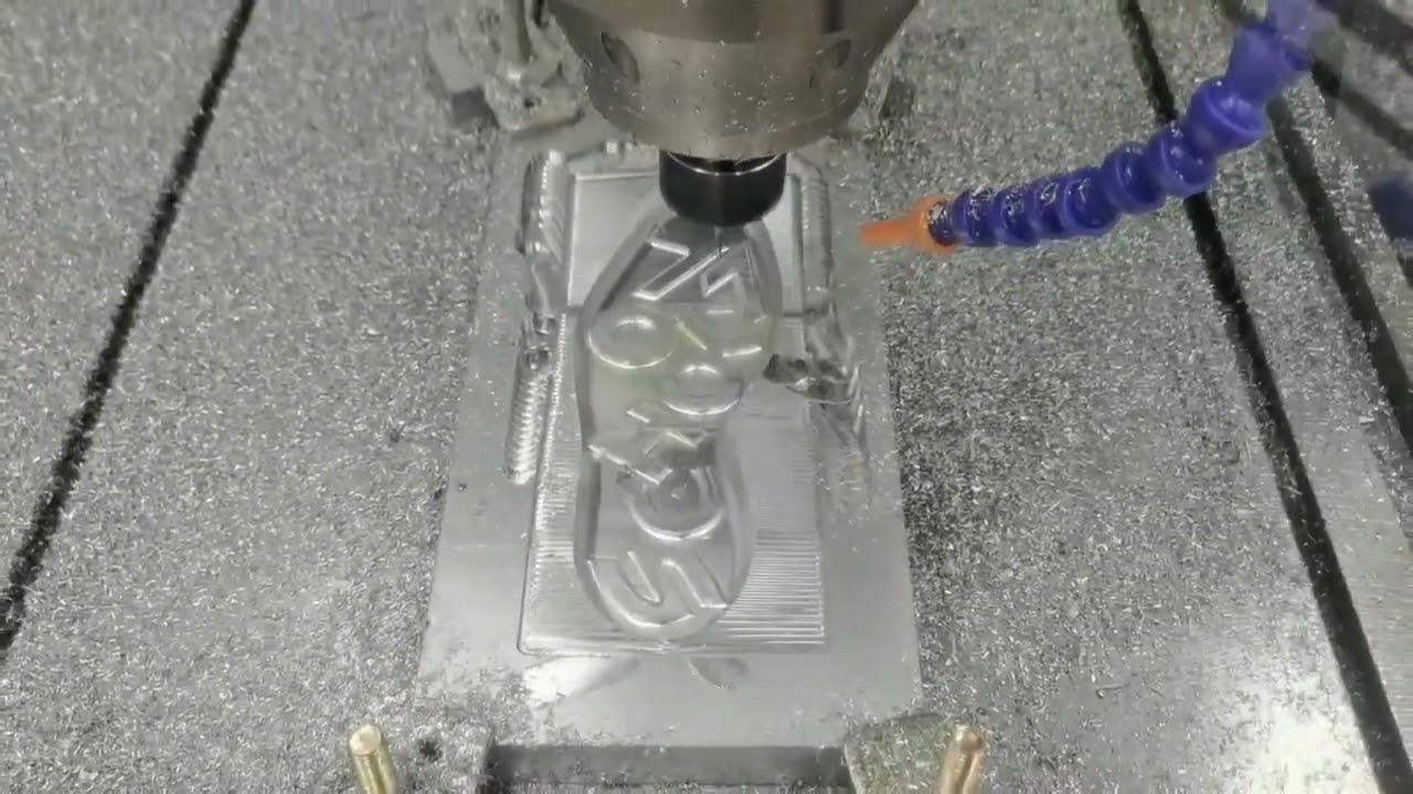 用于模具制造的自動數控銑床