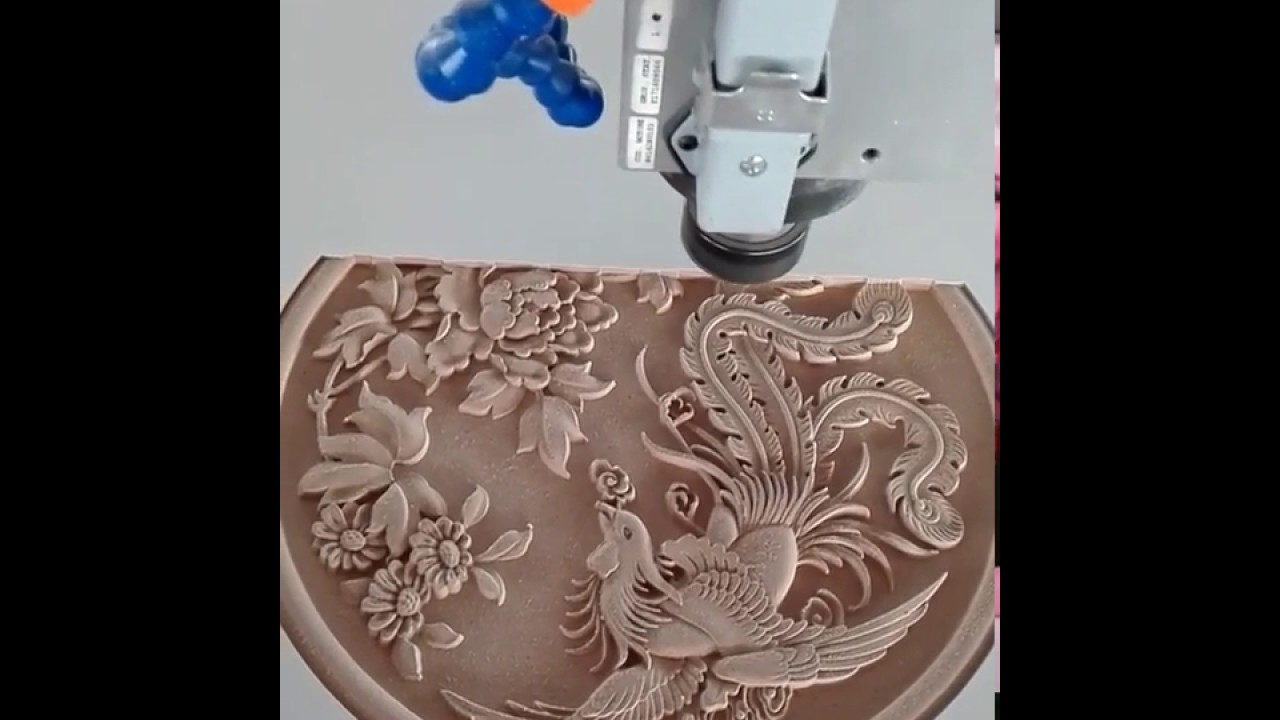 用于木制工藝品鏤空和浮雕的小型數(shù)控雕刻機(jī) 用于木制工藝品鏤空和浮雕的小型數(shù)控雕刻機(jī)